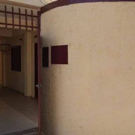 Imagem Sobrado, 03 dormitórios, 02 banheiros + salao uso comercial