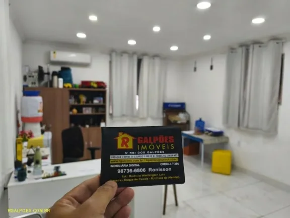 Imagem Galpão para Locação em DUQUE DE CAXIAS, PIONEIRA, 2 banheiros