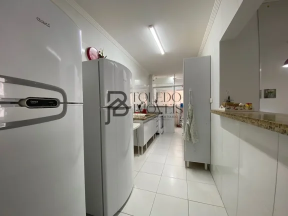 Imagem Apartamento com 3 dormitórios à venda, 103 m² por R$ 780.000,00