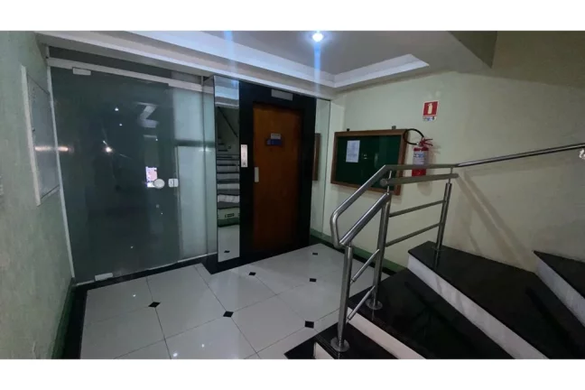 Foto do imóvel Sala Comercial à Venda, 38 m² em Moinhos De Vento - Porto Alegre