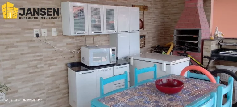 Imagem CASA DE CAMPO COM 03 QUARTOS SENDO 02 SUÍTES EM CONDOMÍNIO FECHADO