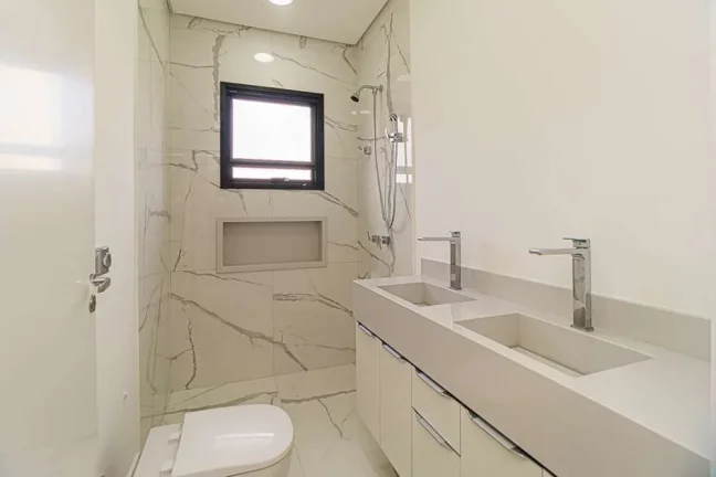 Imagem Casa de condomínio à venda em Itu, Jardim Villas do Golf, com 4 quartos, 331m2
