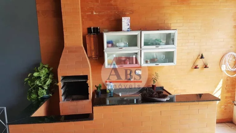 Imagem Sobrado com 3 dormitórios à venda, 198 m² por R$ 430.000,00 - Jardim Costa e Silva - Cubatão/SP