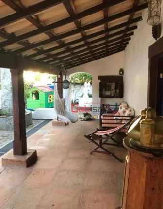 Imagem Casa com 7 dormitórios à venda, 421 m² por R$ 5.700.000,00 - Ossos - Armação dos Búzios/RJ