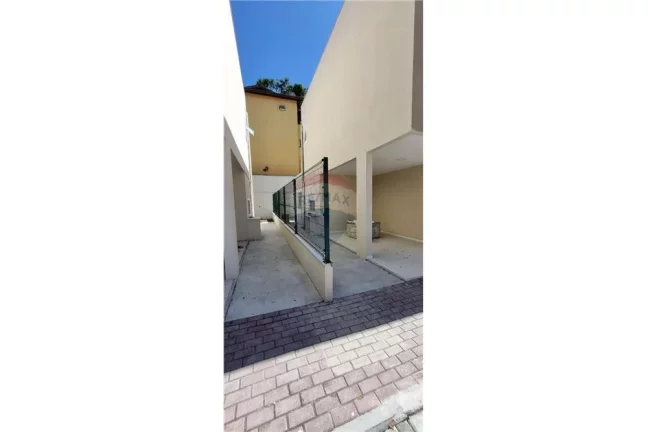 Imagem Grande Oportunidade!!! Entrar e Morar.