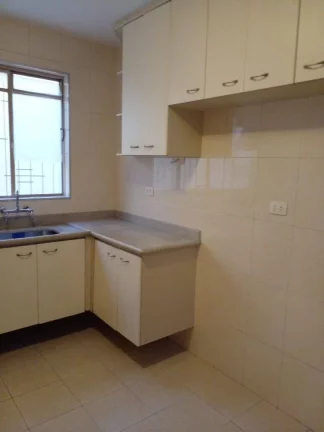 Imagem Sobrado com 3 dormitórios para alugar, 157 m² por R$ 3.500/mês - Jardim - Santo André/SP