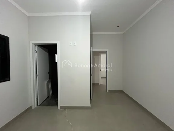 Imagem Casa à Venda no Condomínio Flor da Serra em Valinhos/SP