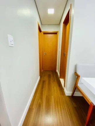 Imagem Apartamento com 2 dormitórios à venda, 52 m² por R$ 460.000 - Vila Humaitá - Santo André/SP