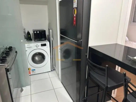 Imagem Apartamento 2 dormitórios, sala, cozinha com armários, área de serviço, banheiro, SEM VAGA DE GA...