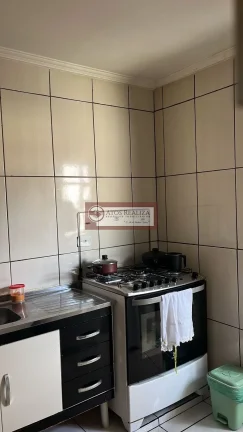 Imagem .Vendo Oportunidade no Guarapiranga. Apartamento 64m2. Com 2 Dormitorios, 1 Vaga para carro e moto, segurança 24h. Entrada Facilitada, Direto com o Proprietário, valor de super oportunidade. R$: 150K e parcelas de R$: 270,00.