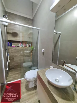 Imagem Casa Vila Carolina 3 dormitórios, sendo 1 suíte