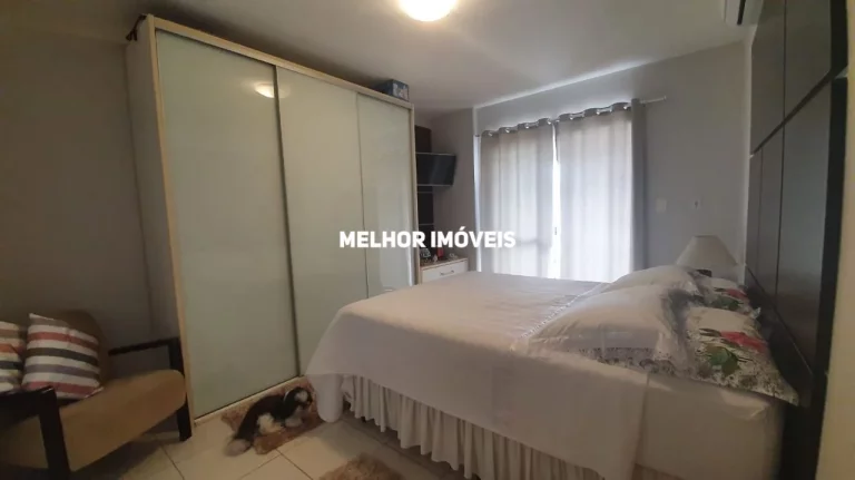 Imagem Apartamento Mobiliado à Venda com 02 Dormitórios sendo 01 Suíte, Sacada com Churrasqueira Localizado na Quadra Mar em Balneário Camboriú - SC