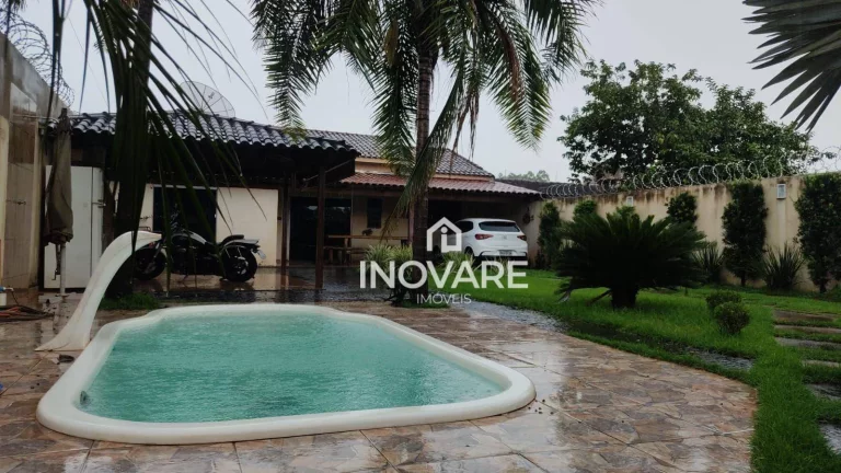 Imagem Casa com 3 dormitórios à venda, 180 m² por R$ 400.000,00 - Setor Nossa Senhora da Saúde - Itumbiara/GO