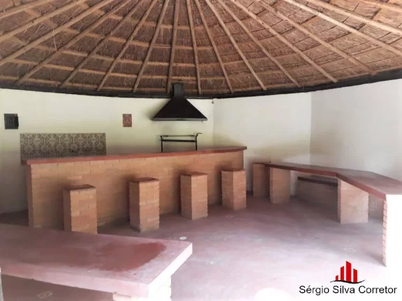 Imagem Casa a venda com 04 quartos, no Condomínio Residencial Véu da Noiva.