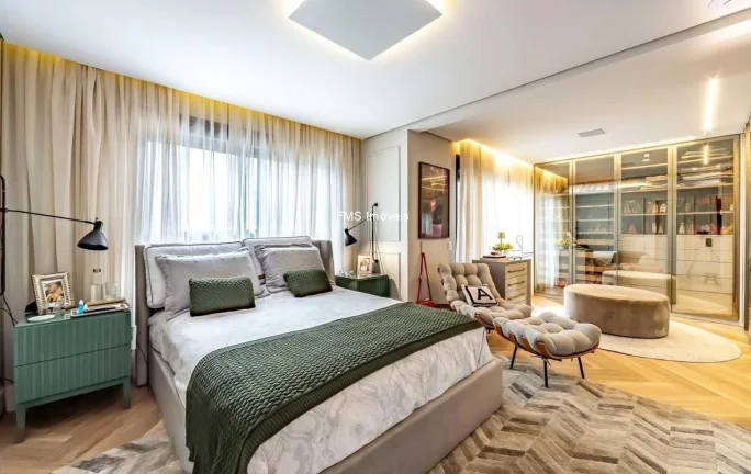 Imagem Apartamento de luxo em Moema: 3 quartos, 3 suítes, 1 sala, 2 vagas de garagem e 149,00m² de área - São Paulo-SP.