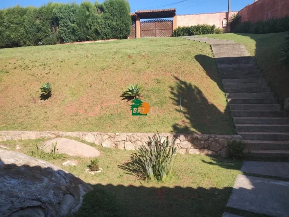 Imagem Chácara para Venda em São Roque, Sorocamirim, 3 dormitórios, 3 suítes, 4 banheiros