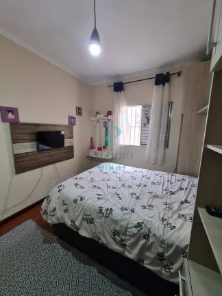 Imagem Sobrado em Osasco à Venda - Oportunidade