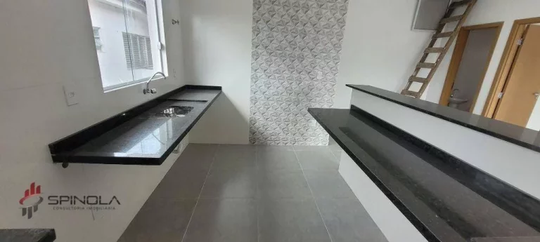 Imagem Sobrado com 1 dormitório à venda, 61 m² por R$ 300.000,00 - Mirim - Praia Grande/SP