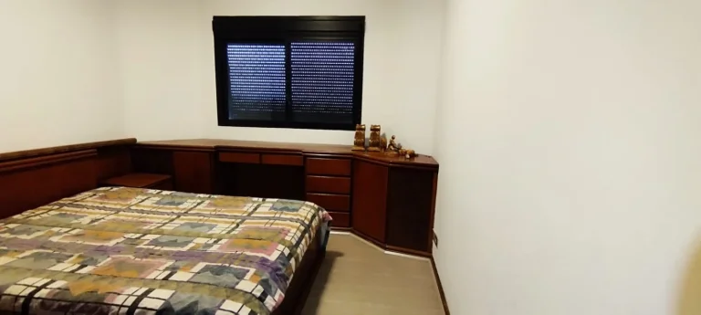 Imagem Apartamento 210 M², 4Q, 3 Suítes, 5 Banheiros, 3 Vagas, Varanda Gourmet, Academia, Playground, Quadra, Salão de Festas, Lareira, Suíte com Hidro.