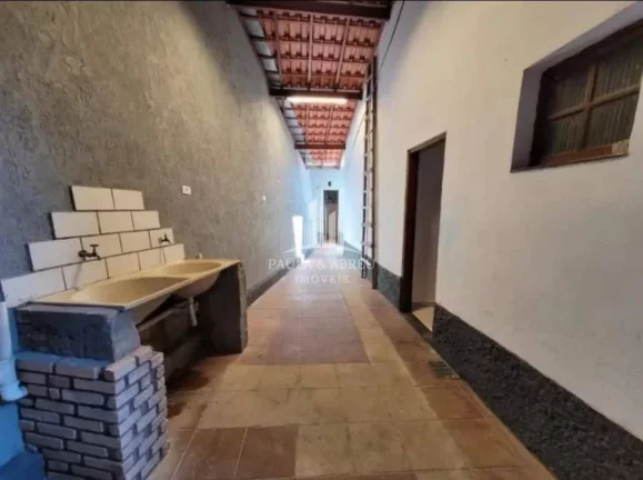 Imagem Sobrado 266m², 3 Dormitórios, sendo 1 suíte, 5 vagas, Cômodos Grande, Recém Reformada, Escritório, Churrasqueira, Na Suíssa, Ribeirão Pires