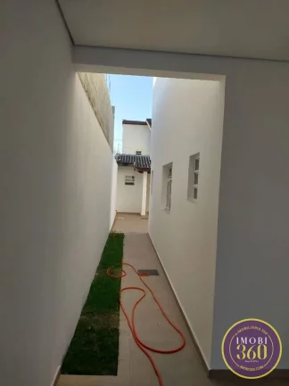 Imagem Sobrado à Venda em Jardim Quaresmeira, Suzano - SP