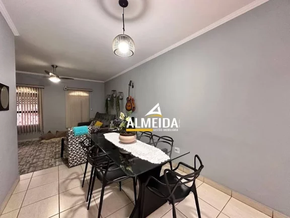 Imagem Casa com 3 dormitórios à venda, 134 m² por R$ 550.000,00 - Estádio - Rio Claro/SP