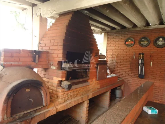 Imagem Chácara para Venda em Espírito Santo do Pinhal, Área Rural de Espírito Santo do Pinhal, 2 dormitórios, 8 suítes, 4 banheiros, 3 vagas