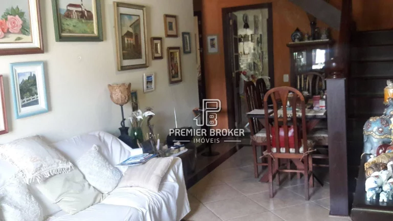 Imagem Casa à venda, 113 m² por R$ 570.000,00 - Bom Retiro - Teresópolis/RJ