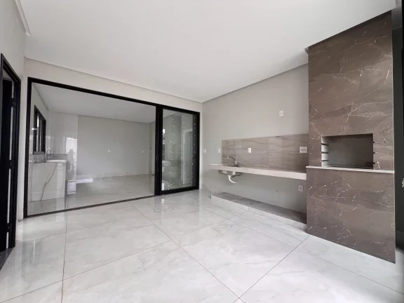 Imagem Casa Alto Padrão à Venda no Alto dos Caiçaras – 3 Suítes, Piscina e Área Gourmet em Patos de Minas