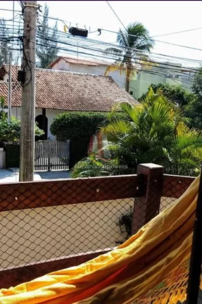 Imagem Casa duplex em condomínio à venda em Cabo Frio