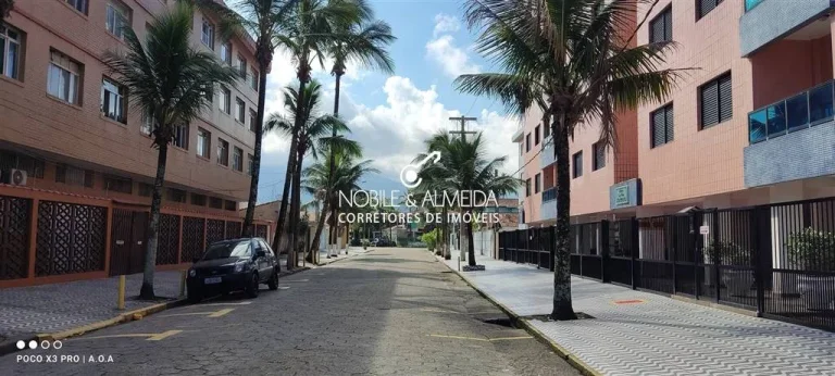 Imagem Casa térrea geminada.
50 metros da Orla.