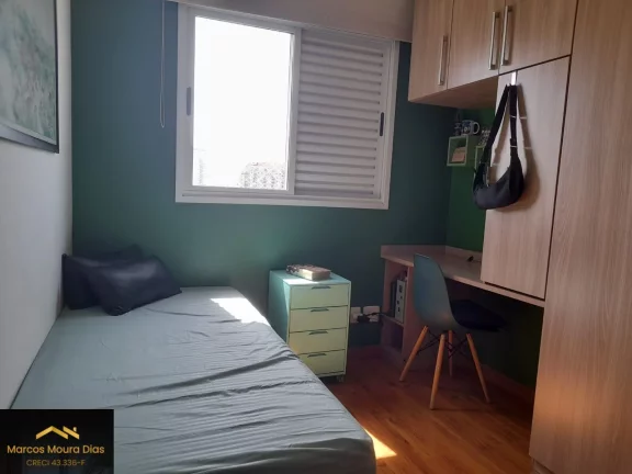 Imagem Apartamento na Pompeia com 2 dormitórios (1 suíte) e 1 vaga, próximo ao Sesc Pompeia. Edifício com portaria 24h e lazer