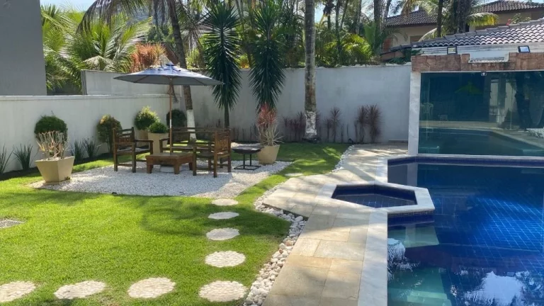 Imagem Casa à venda, 300 m² por R$ 2.750.000,00 - Balneário Praia do Pernambuco - Guarujá/SP