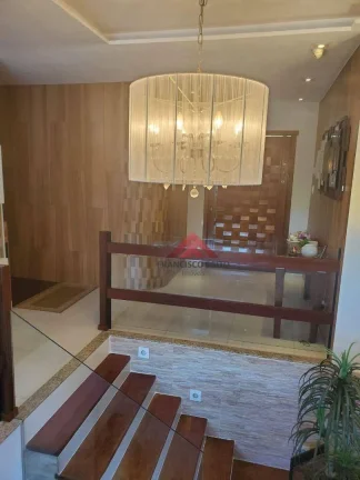 Imagem Casa triplex de alto padrão no Ubá 5.