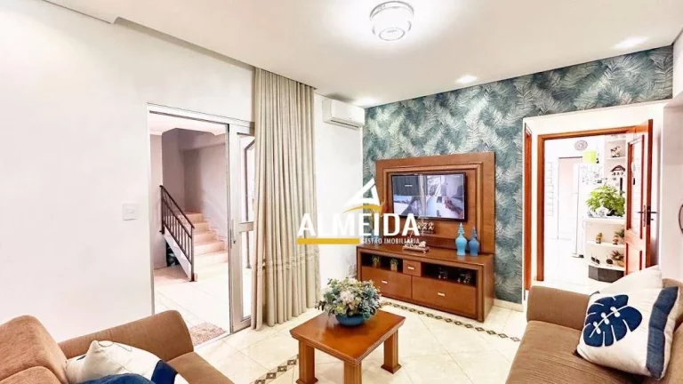 Imagem Casa com 3 dormitórios à venda, 204 m² por R$ 620.000,00 - Jardim Cidade Azul - Rio Claro/SP