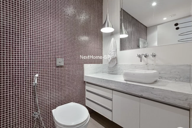 Imagem Apartamento de 198m ao lado do Parque Triano com 3 suítes amplo living, lavabo, cozinha, área de serviço e 1 vaga