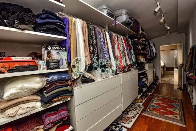 Imagem Cobertura Duplex Jardim Europa. Excelente! Duas suítes (é possível fazer mais dois dormitórios n...