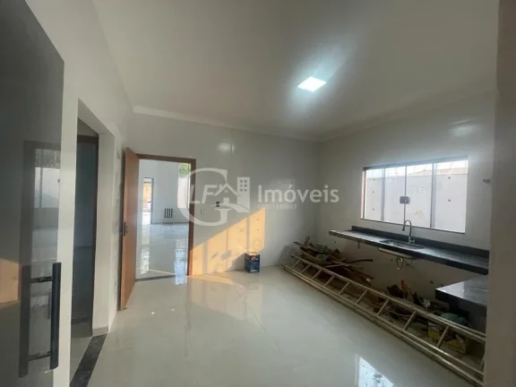 Imagem Imperdível! Casa à venda em Campo Grande-MS, Vila Morumbi, 3 quartos, 1 suíte, 3 salas, 4 banheiros, 2 vagas, 165m².