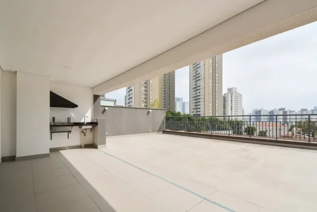Imagem Apartamento 215M², 2Q, 2 Suítes, 2 Banheiros, 2 Vagas, Academia, Piscina Adulto e Infantil, Churrasqueira, Salão de Festas e Jogos, Quadra, Playground