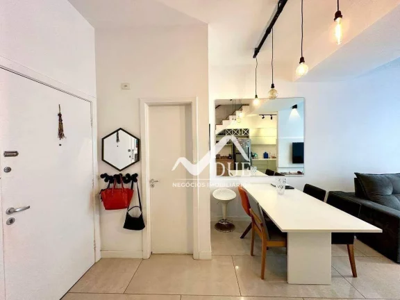 Imagem Apartamento com 2 dormitórios à venda, 83 m² por R$ 800.000,00 - Gonzaga - Santos/SP