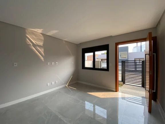 Imagem Triplex à venda em Passo de Torres, Centro, com 3 quartos, 185,91m²