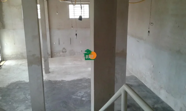 Imagem Galpão para Locação em São Roque, Centro, 2 banheiros