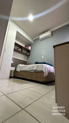 Imagem Casa com três dormitórios no Condomínio Rio Branco em Salto SP