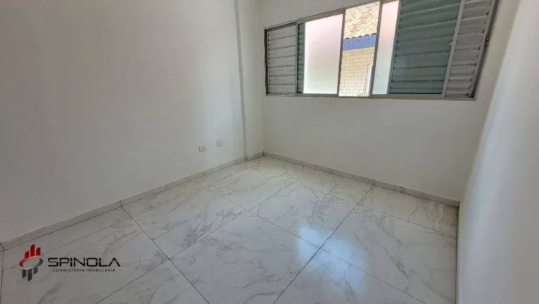 Imagem Kitnet com 1 dormitório à venda, 32 m² por R$ 199.000,00 - Mirim - Praia Grande/SP