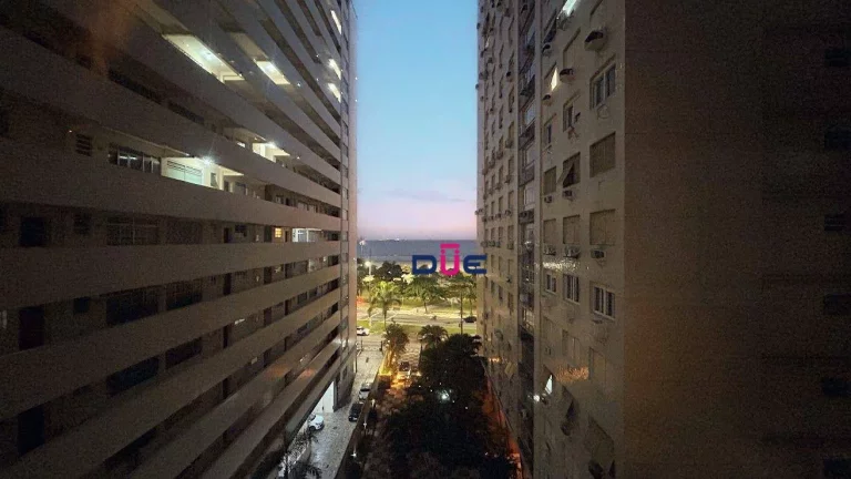 Imagem Apartamento com 3 dormitórios à venda, 170 m² por R$ 1.900.000 - Gonzaga - Santos/SP