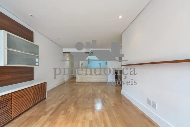 Imagem Apartamento reformado a venda em Pinheiros com 2 quartos( 1 suí­te )e 1 vaga, 123m²
