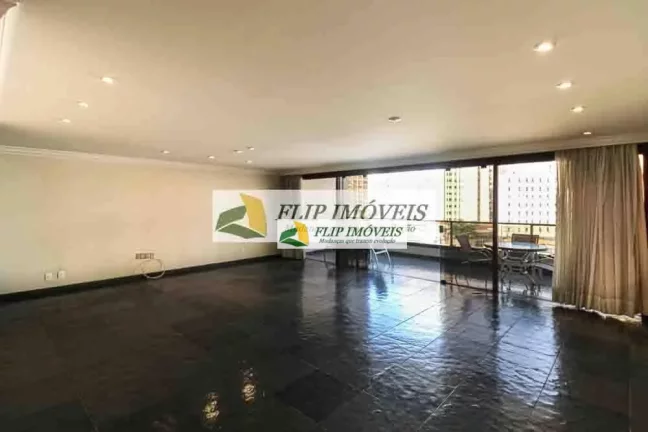 More em um apartamento com 207 m², 4 suítes, 2 vagas de garagem no miolo do Cambuí - Campinas - SP