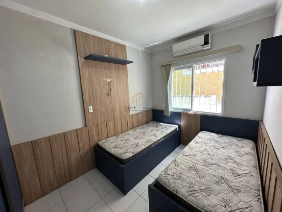 Imagem Apartamento amplo com móveis planejados no PAGANI (2 dormitórios, 1 suíte)