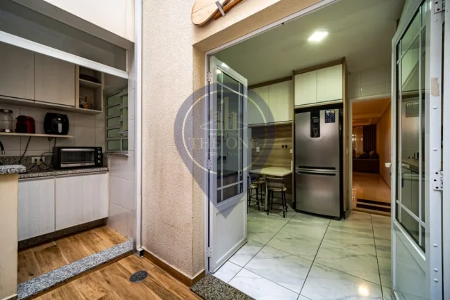 Imagem Imperdível! Casa à venda em São Paulo-SP, bairro Ipiranga, 3 quartos, 1 suíte, 2 salas, 3 banheiros, 4 vagas, 114m².