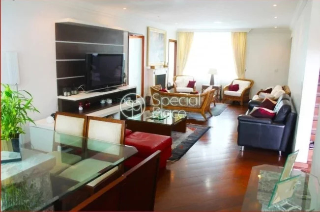 Imagem Casa de condomínio de alto padrão com 4 Suites com armários, escritório, Varanda, Living 2 ambie...